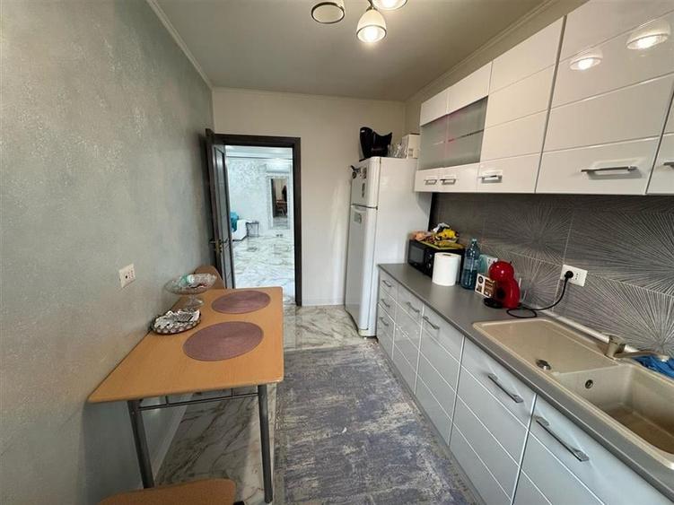 Casa de vanzare , mobilata si utilata complet, constructie noua - 18