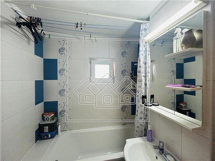 Apartament de vanzare in Sibiu - 2 camere, balcon si pivnita -Terezian - 8