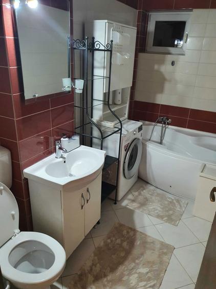 3 cam 51 mp + curte 40 mp/foisor | 3 min metrou Aparatorii Patriei | centrala | parcare | pet-friendly | 500 - 6