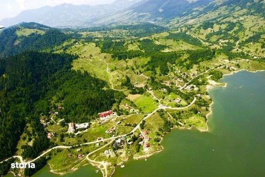 Vindem Teren in Statiunea Colibita ! - 2