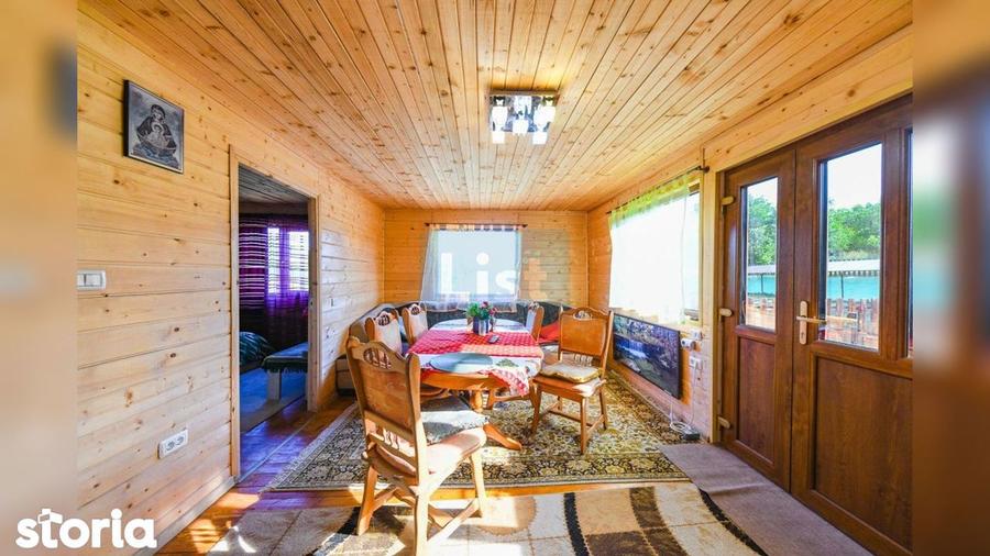 Casa cu teren de 3100 mp de vanzare in comuna Cornesti - 3