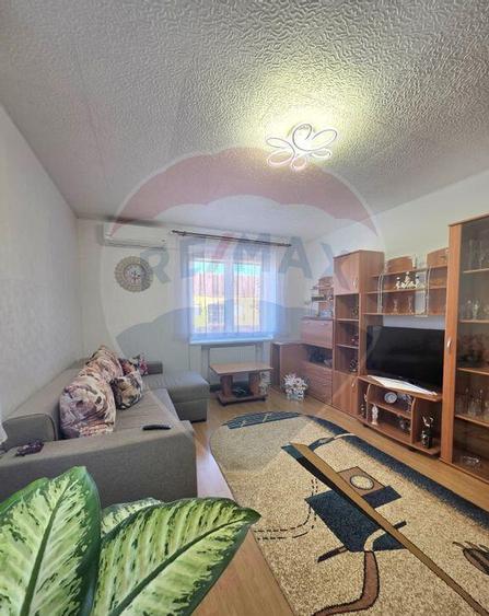 Apartament doua camere vis a vis de Vila Flora Medias - 15