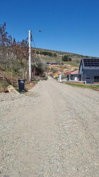 Inchiriez casa in Suceagu_Baciu la 12 km de Cluj_City cu sprafata de 160 mp - 2