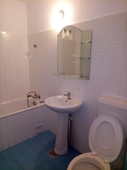 Pipera, OMV, Porche, Renault - 9