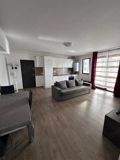 Apartament cu 2 camere semidecomandat în Braytim