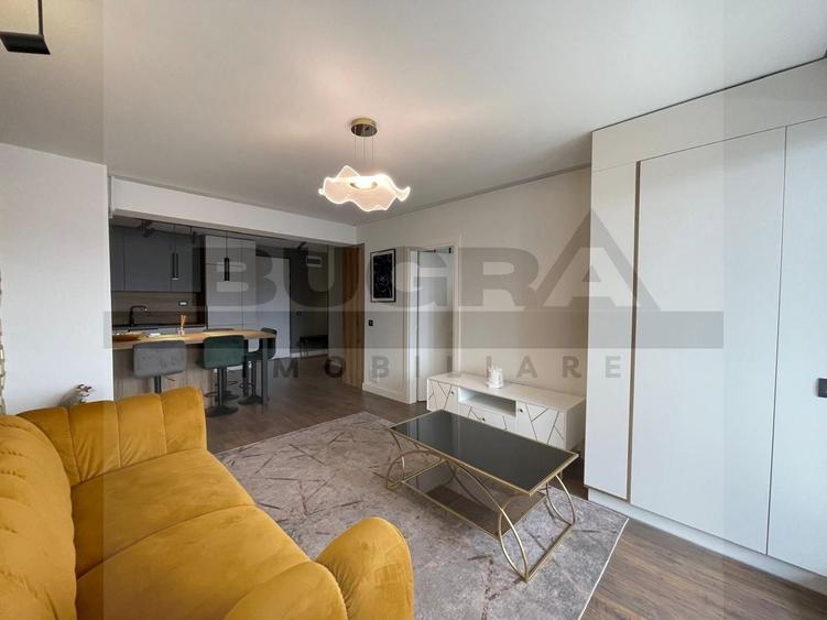 Apartament de 3 camere ultrafinisat, 72mp, parcare, zona Golden Tulip - 2