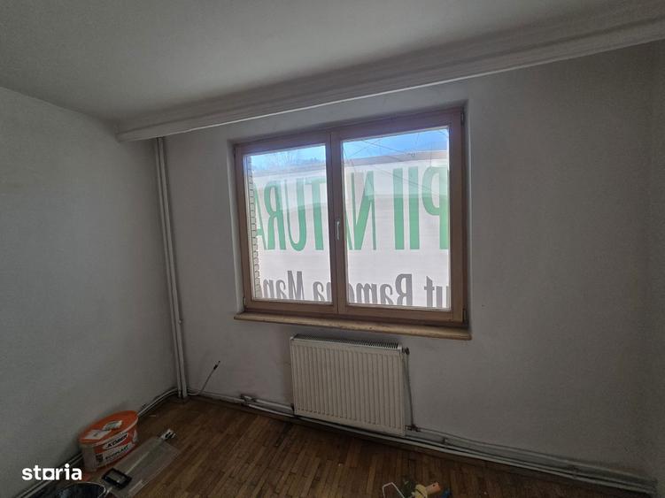 Vand spa?iu comercial zona Garii! - 2