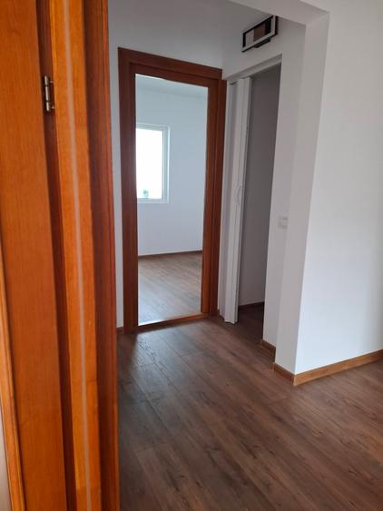 Apartament 3 camere tomis 3 - 4