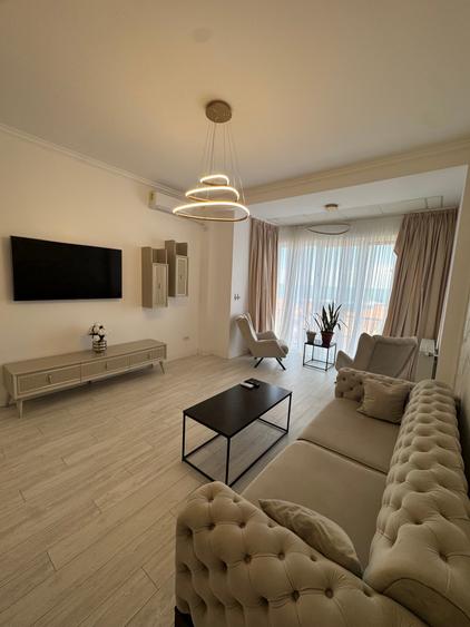 Superb! чудовий!    4 camere vedere la mare, mobilat si utilat, confort lux - 24