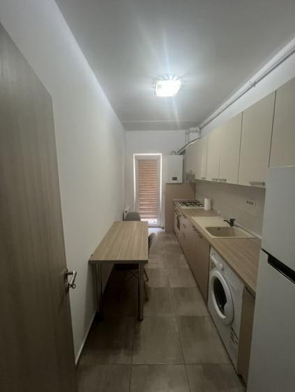 Inchirierz Garsoniera  Militari Residence - 6