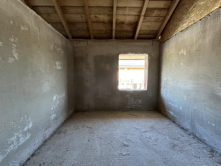 De vanzare vila individuala 6 camere finisaje premium zona Laguna Albastra - 11