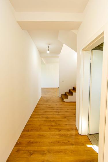 Proiect Aleea cu Tei, 5 vile la cheie, curte amenajata - 31