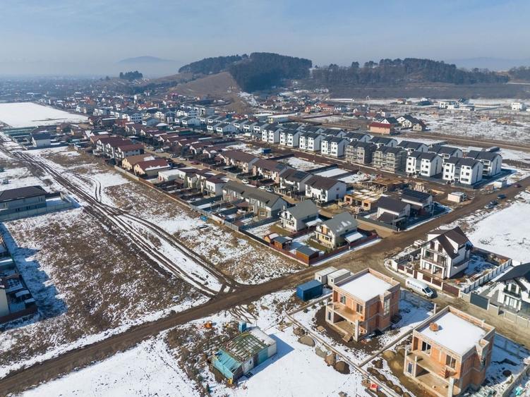 Casă Individuală Modernă de Vânzare | Sânpetru, Brașov - 47