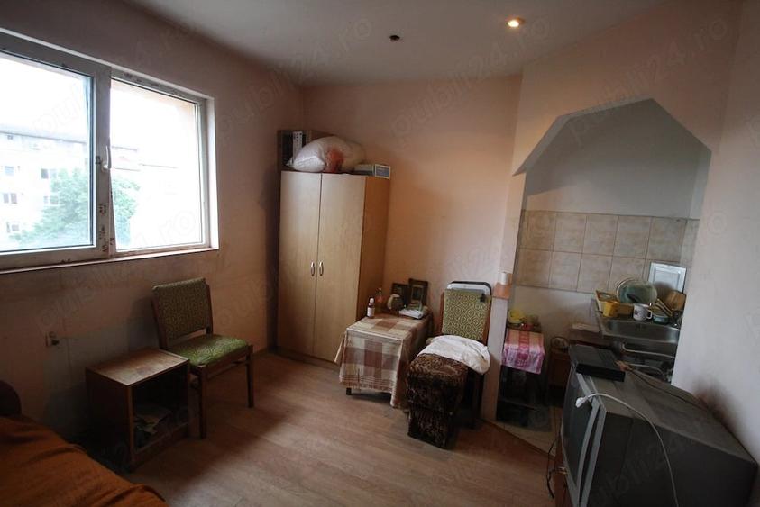 Proprietar vand garsoniera Zona Dambovita, 23.500 euro - 1
