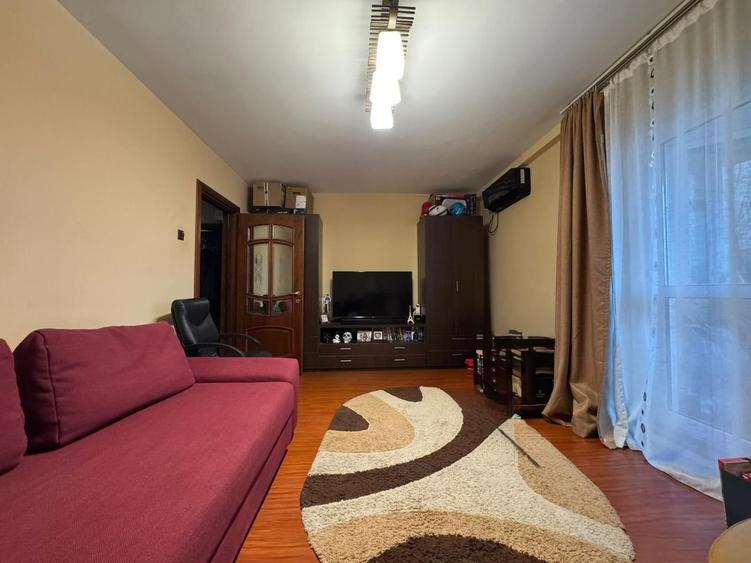 2 CAMERE || DECOMANDAT || AVIATIEI - 3