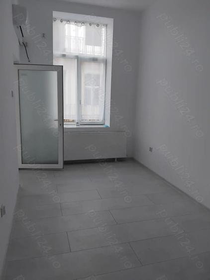 Spa?iu Birouri Cabinet B-dul Revolu?iei | Etaj 1 | Parcare inclusa - 1