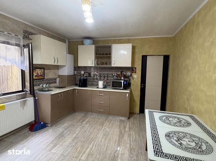 Casa cu 5 dormitoare + Garaj - Islaz - Comuna Brane?ti - 19