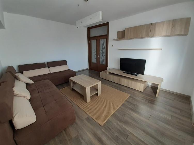 2 camere Ultracentral (Galerii) - Renovat complet, vedere degajata pe spate - 1