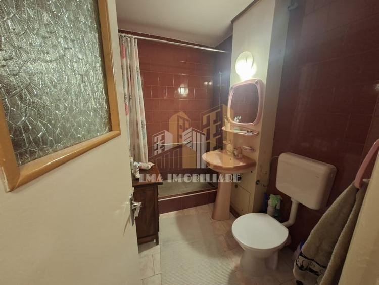 Apartament 3 camere Strada Gloriei Tractoru Brasov - 11