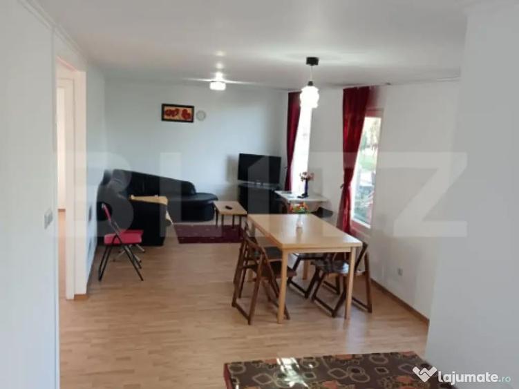 Casa de vanzare Livezile, str. principala - 9