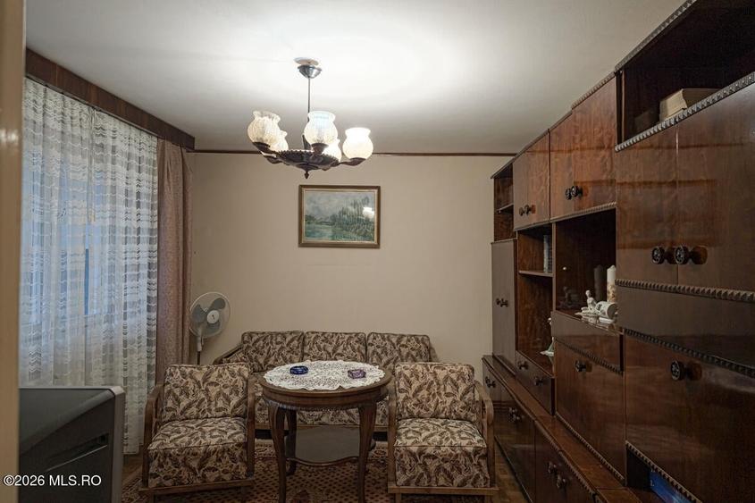 Gheorghe Lazar - 4 Camere, Decomandat, Etaj 3, 2 Bai, Centrala Proprie - 2