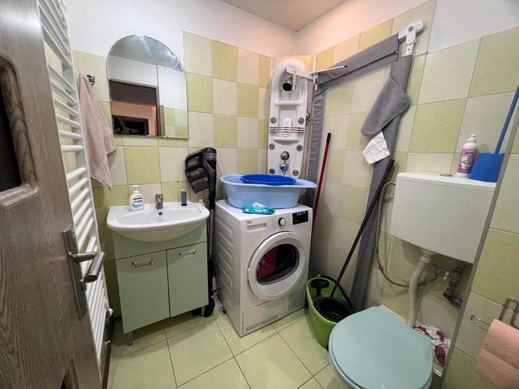 Apartament 4 camere,et 3, zona Liceul Auto - Deva - 19