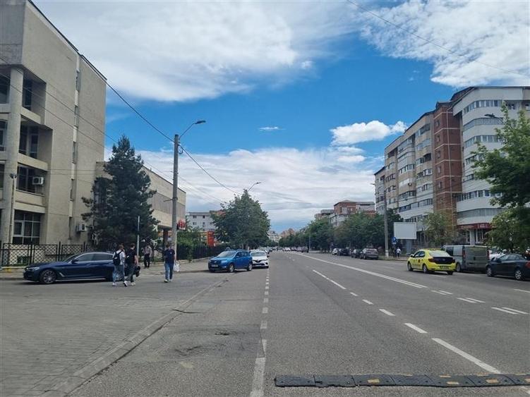 Spatiu Arena Mall - 2