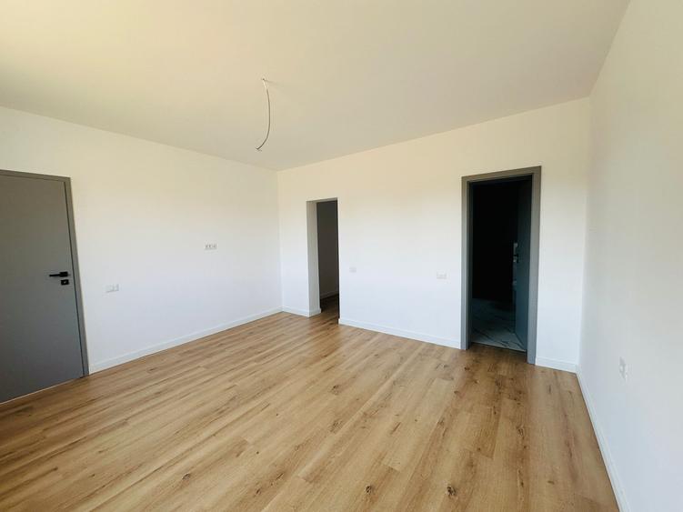 Casă de vânzare individuală | Berceni Ilfov - 4 camere - parter | 415 mp teren - 11