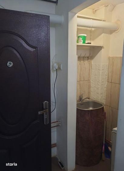 Inchiriez Garsoniera, central, Bd Independentei - 5