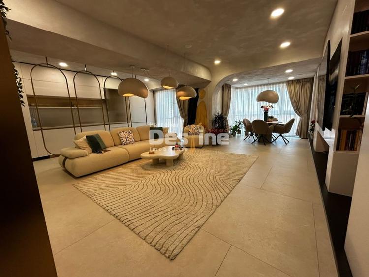 Apartament Copou 2 camere 70 mp mobilat cu parcare subterana si boxa - 1