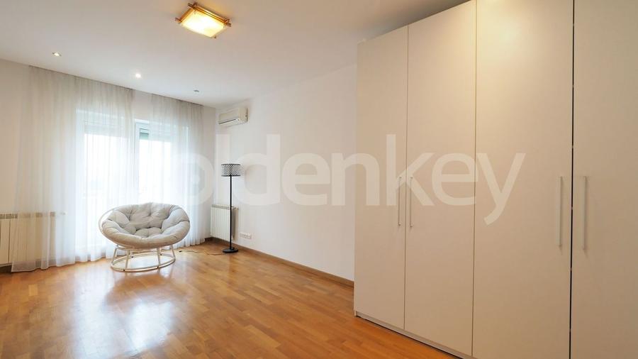 Apartament generos cu 4 camere | 43mp terase - 9