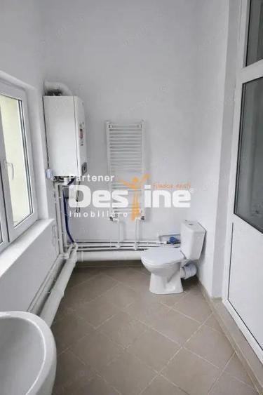 Spa?iu comercial Tatara?i - 40mp, centrala termica proprie, pozi?ionare ideala - 1