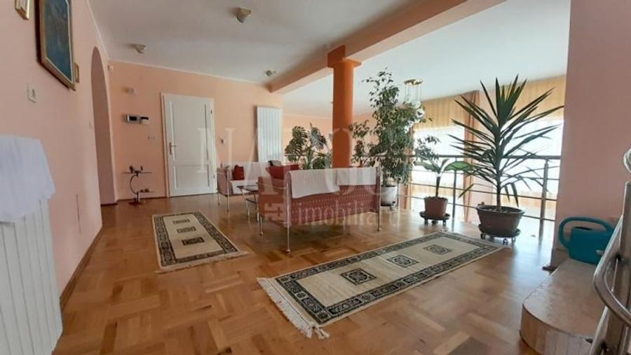 Casa 7 camere de vanzare in Gheorghe Doja Oradea, Oradea - 2