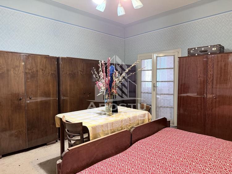 Casa alipita cu teren, necesita renovari, situata in zona Freidorf. - 5