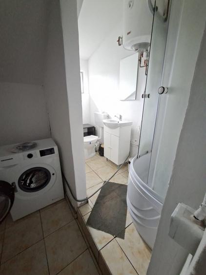 Inchiriez garsoniera zona Astra cu baie proprie in bloc de apartamente - 6