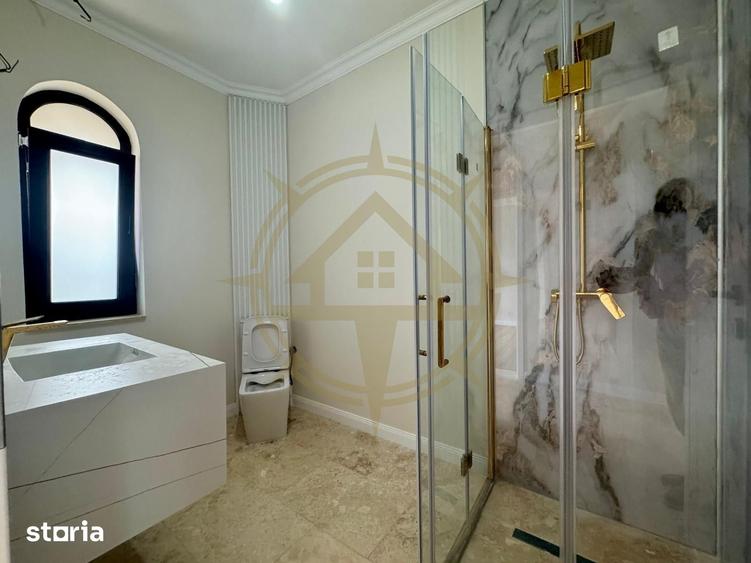 Casă cu 5 camere cu Teren 600 Mp în Central