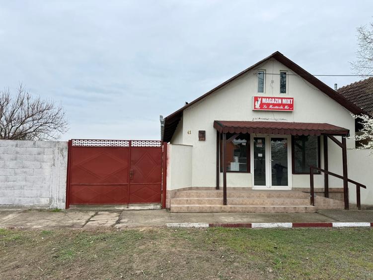 Spațiu comercial magazin Șeitin 703 mp teren vitrină stradală - 1