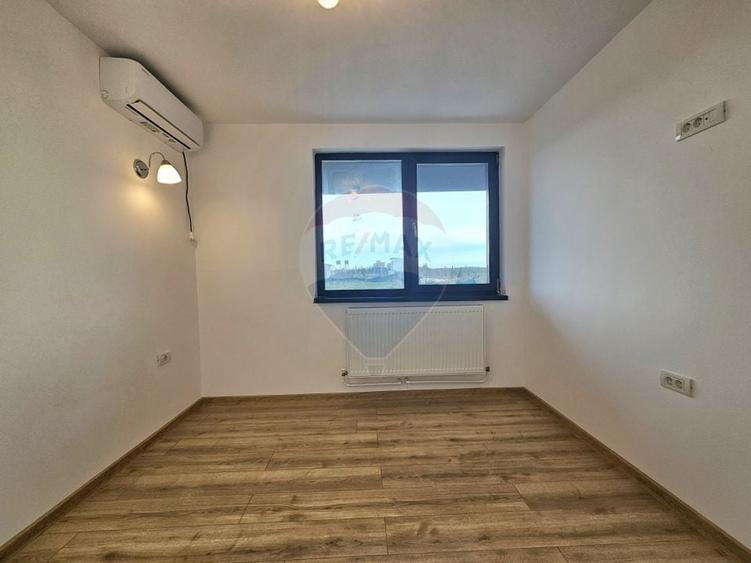 Apartament cu 3 camere decomandat în Vest