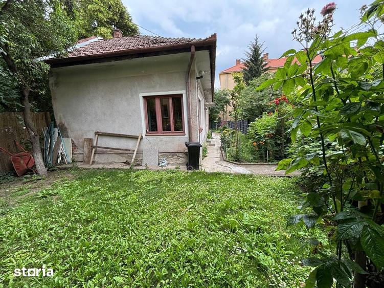 Vand casa 3 camere Centru - 2