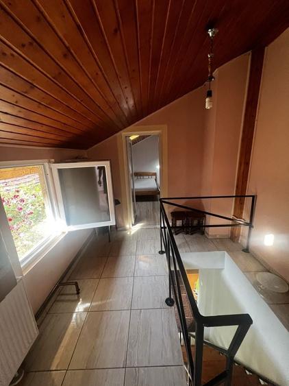 Proprietar inchiriez apartament la curte comuna (3 camere) - 6
