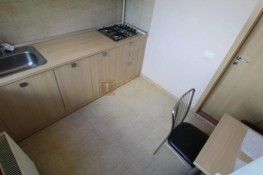 Centrala proprie, bucatarie inchisa si balcon spatios; posibilitate decontare - 11