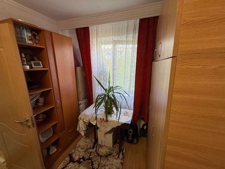 Apartament 2 camere zona KM 4-5 - 4