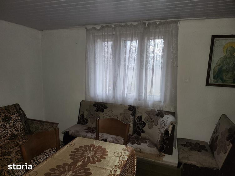 Casă cu 3 camere cu Teren 700 Mp în Filipești