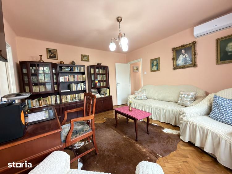 Apartament 2 camere, etaj 1, 45 mp - zona Circumvalatiunii - 9