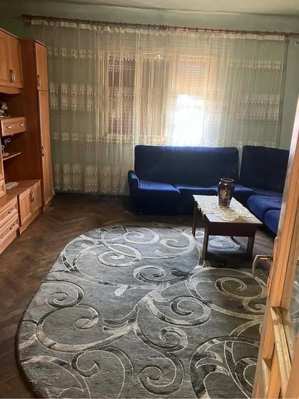 Casă cu 3 camere cu Teren 700 Mp în Central