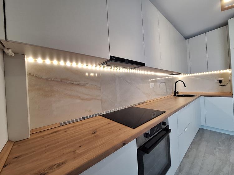 Apartament cu 2 camere decomandat, mobilat în Aradului