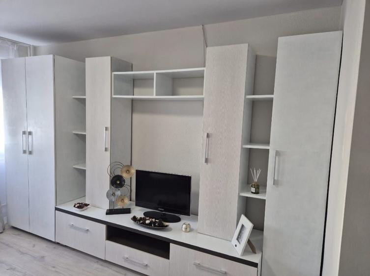 Apartament în Tractorul