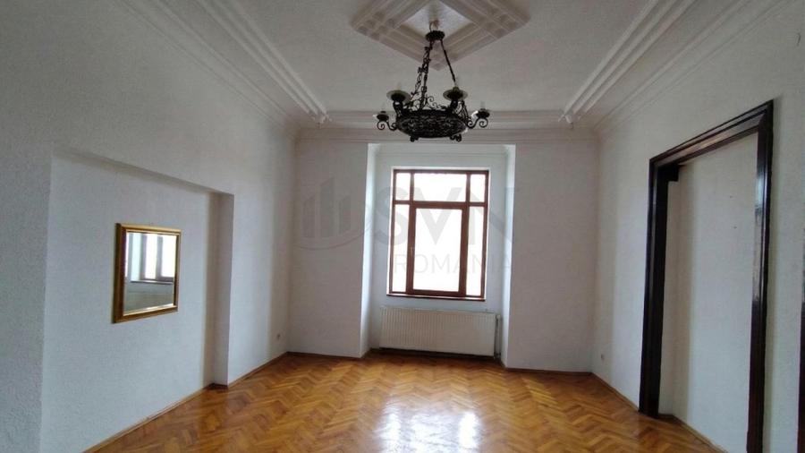 Apartament cu 3 camere decomandat în Ferdinand