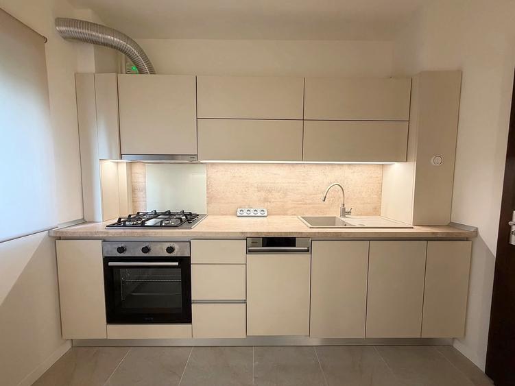 Apartament cu 2 camere semidecomandat, mobilat în Obor