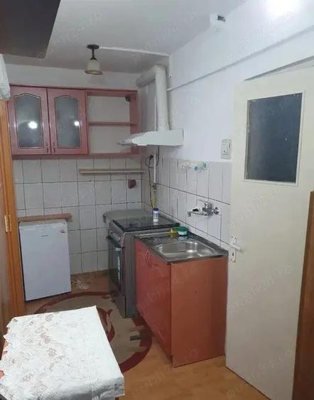 PROPRIETAR Apartament 2 camere confort redus, Micro 19 L-uri - 2